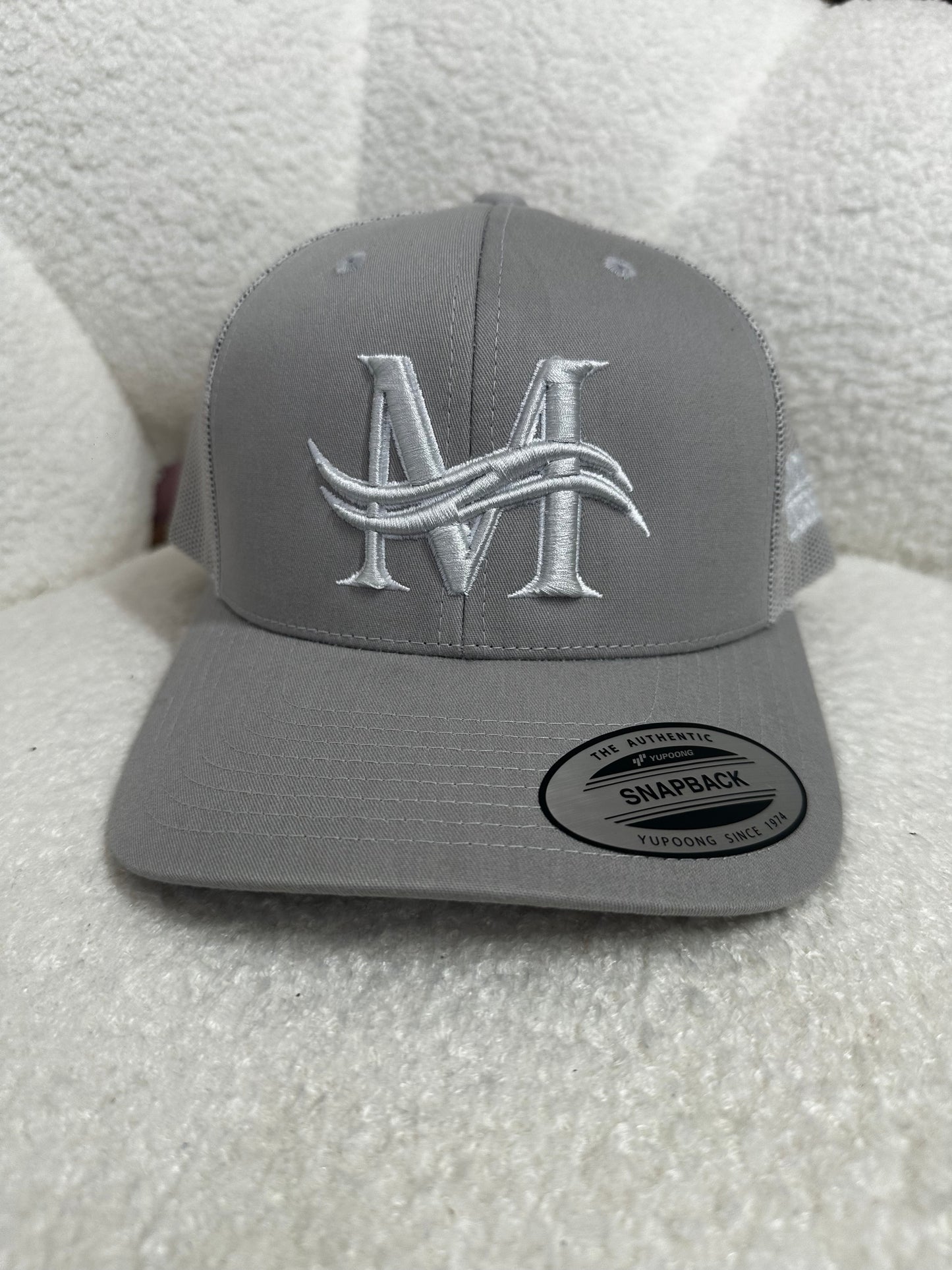 MODA DI LUSSO Signature Snapback Cap