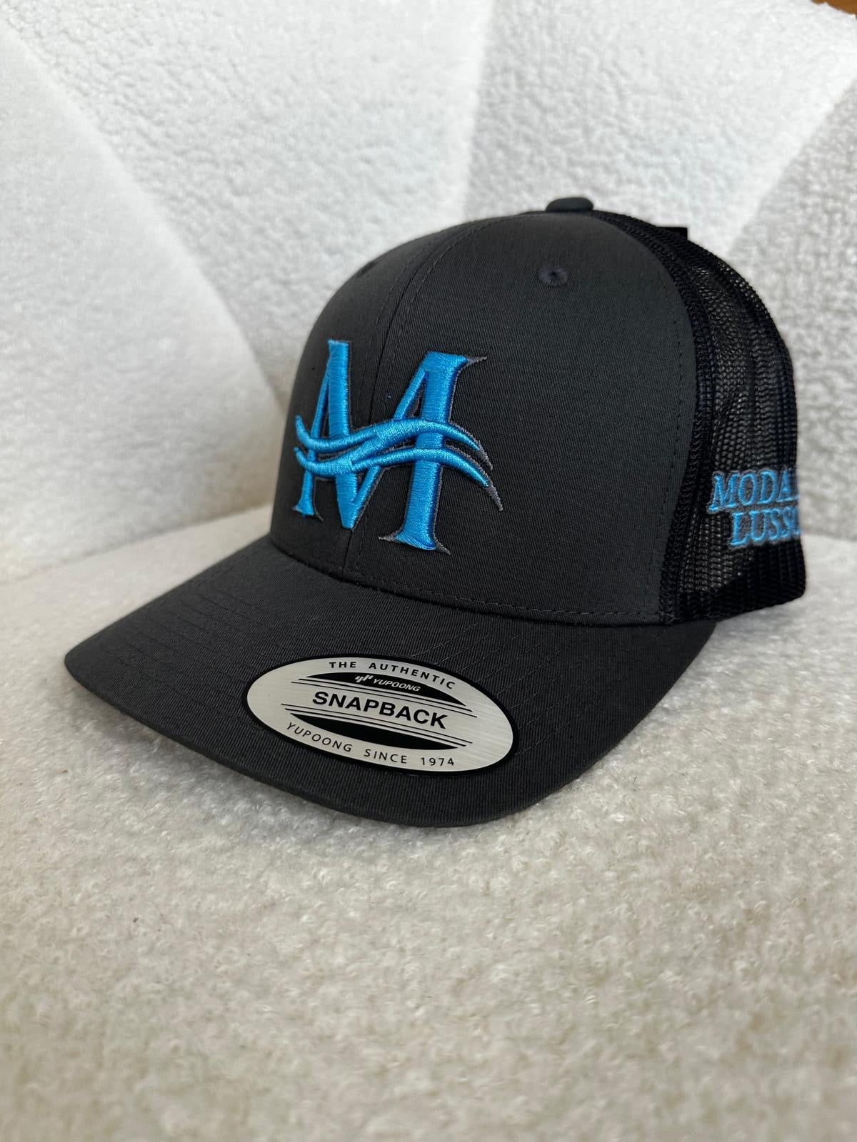MODA DI LUSSO Signature Snapback Cap