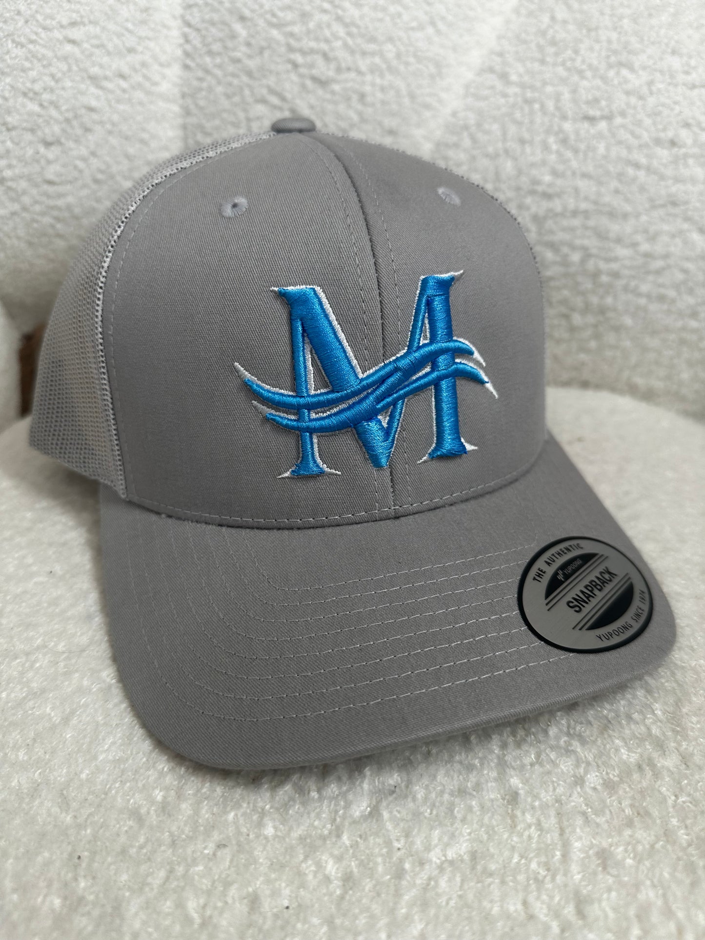 MODA DI LUSSO Signature Snapback Cap